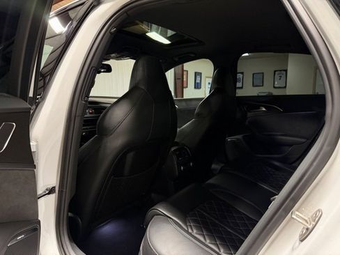 Used 2018 Audi S6 Prestige w/ S Sport Package image 10