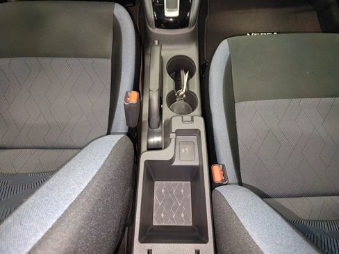 New 2025 Nissan Versa SV w/ Trunk Package FWD image 23