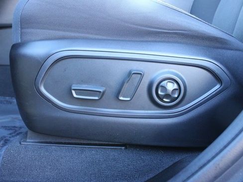 Used 2024 Jeep Grand Cherokee Laredo X w/ Luxury Tech Group I image 13