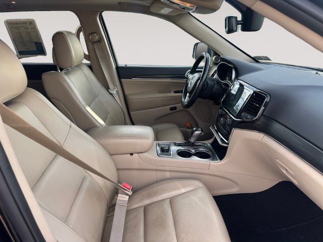 Used 2021 Jeep Grand Cherokee Limited AWD/4WD image 15