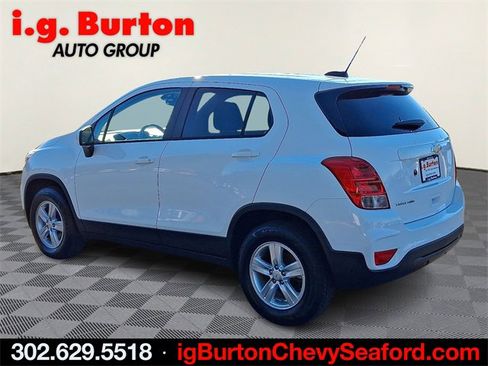 Used 2020 Chevrolet Trax LS w/ Tint and Cruise Package image 4