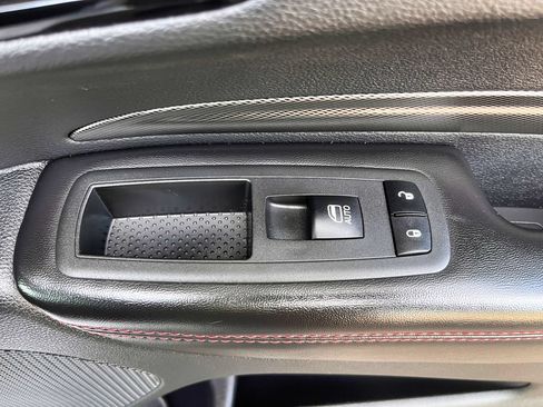 Used 2022 Dodge Durango R/T w/ Blacktop Package AWD/4WD image 56