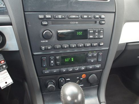 Used 2002 Ford Thunderbird RWD image 6