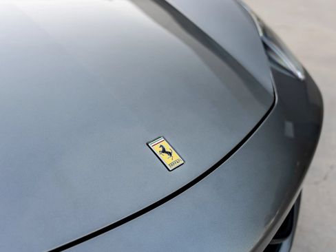 Used 2012 Ferrari 458 Italia Coupe RWD image 32