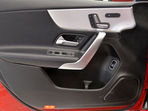 Used 2020 Mercedes-Benz A 220 4MATIC image 14