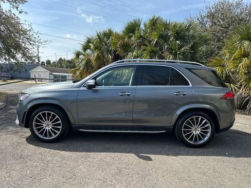 Used 2022 Mercedes-Benz GLE 350 4MATIC w/ AMG Line Exterior image 7