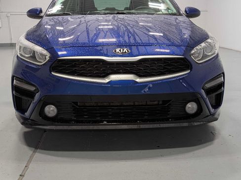 Used 2020 Kia Forte LXS FWD image 2
