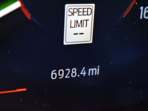 Used 2024 Ford Mustang GT Premium image 34