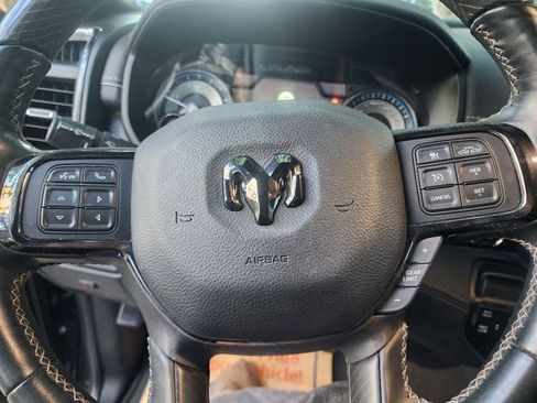 Used 2022 RAM 2500 Limited w/ Safety Group image 32