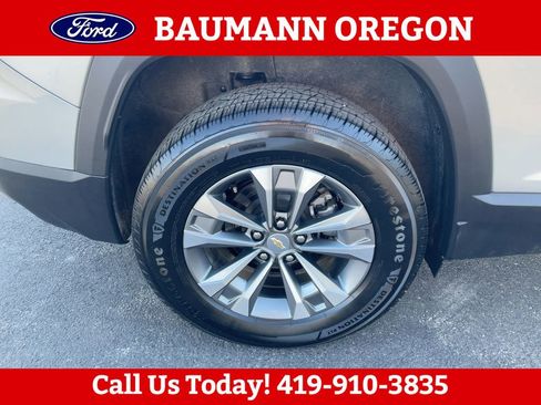 Used 2025 Chevrolet Equinox LT FWD image 27