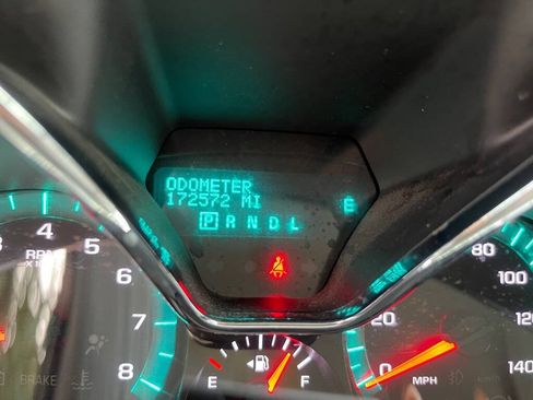 Used 2013 Chevrolet Traverse LT FWD image 13