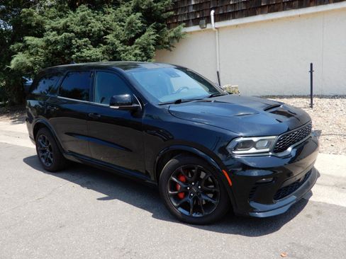 Used 2021 Dodge Durango SRT w/ Premium Interior Group AWD/4WD image 3
