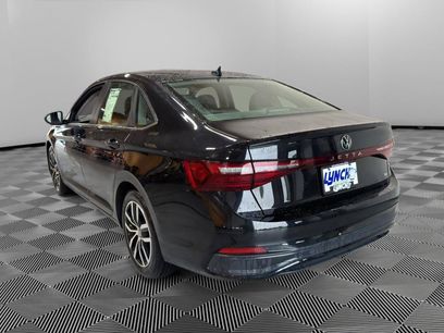 Used 2025 Volkswagen Jetta SE