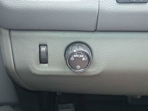 Used 2021 GMC Canyon Elevation Standard w/ Convenience Package RWD image 24