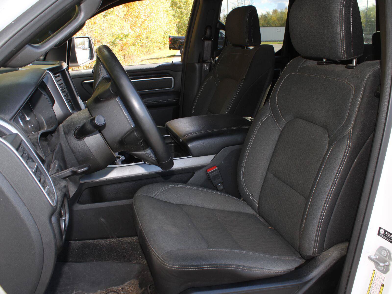 Used 2022 RAM 1500 Big Horn w/ Night Edition AWD/4WD image 15