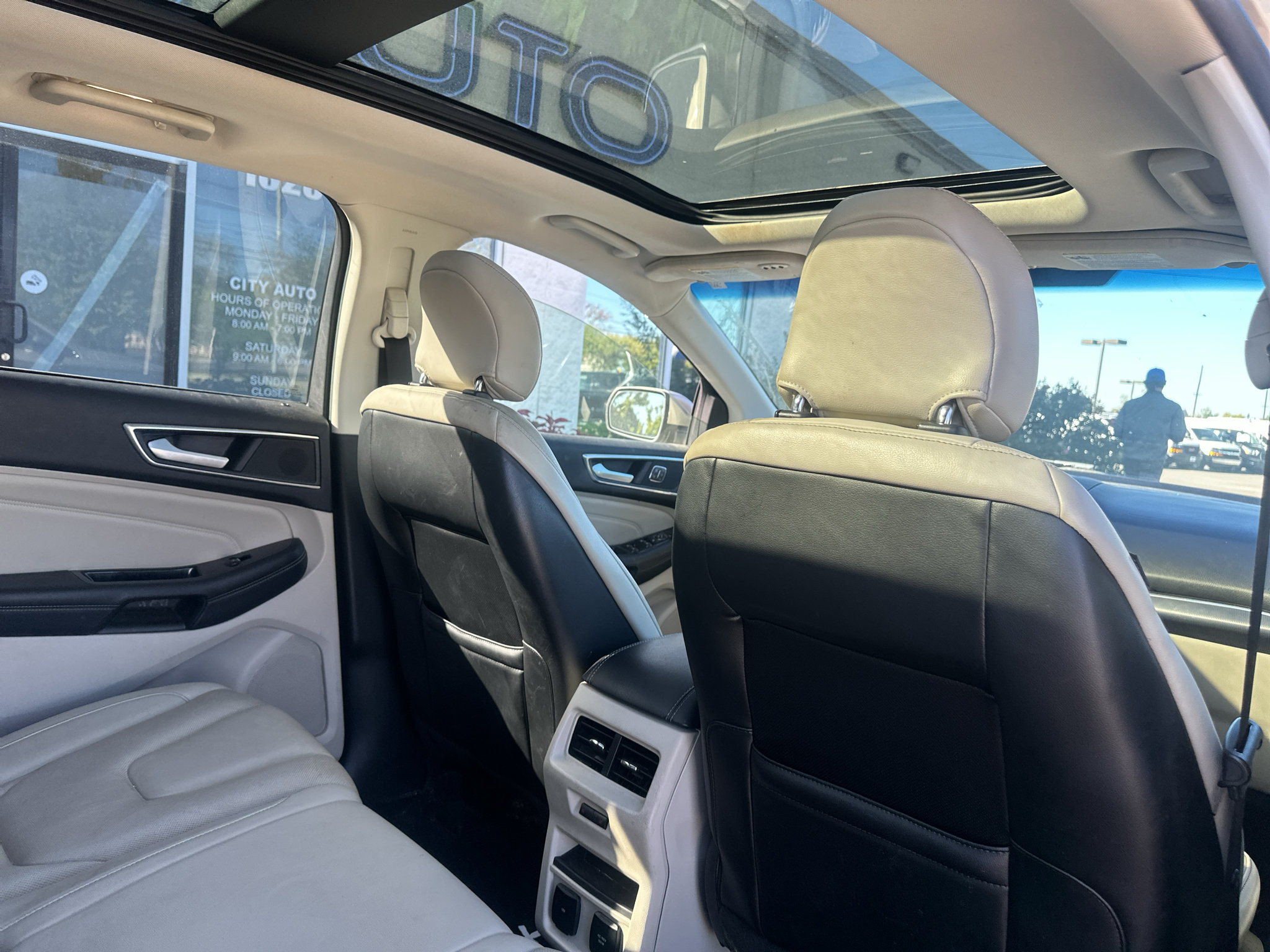 Used 2017 Ford Edge Titanium w/ Equipment Group 301A FWD image 14