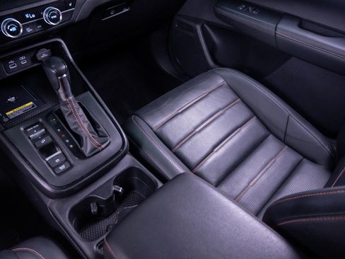 Used 2024 Honda CR-V Sport-L image 28