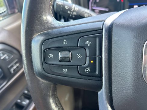 Used 2019 GMC Sierra 1500 SLT image 25