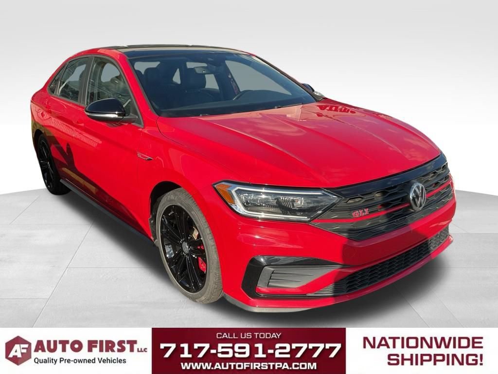 Used 2021 Volkswagen Jetta GLI FWD image 1