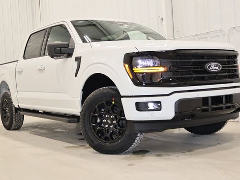 New 2025 Ford F150 XLT w/ Equipment Group 302A MID image 31