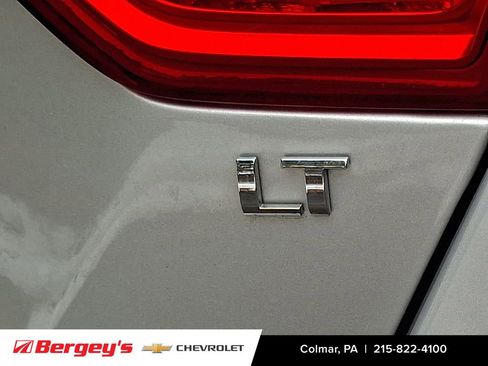 Certified 2018 Chevrolet Impala LT image 32