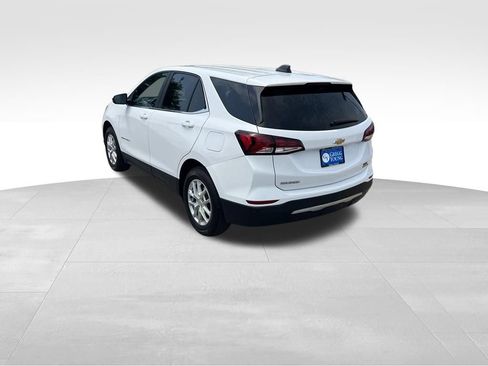 Used 2024 Chevrolet Equinox LT AWD/4WD image 4