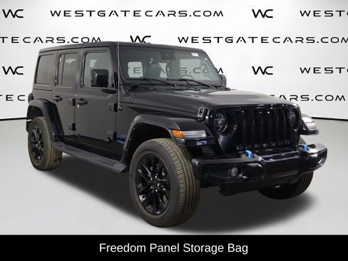 Used 2021 Jeep Wrangler Unlimited Sahara image 41