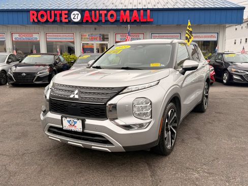 Used 2024 Mitsubishi Outlander Ralliart AWD/4WD image 1