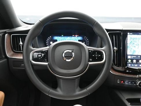 Used 2023 Volvo XC60 B6 Ultimate w/ Protection Package Premier AWD/4WD image 23