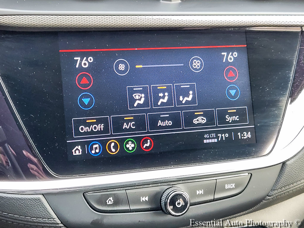 Used 2023 Buick Encore GX Select w/ Sport Touring Package FWD image 12
