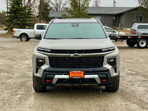 New 2026 Chevrolet Traverse Z71 w/ LPO, Floor Liner Package image 8