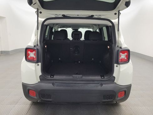 Used 2017 Jeep Renegade Altitude image 29