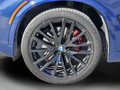 Used 2022 BMW X5 sDrive40i w/ M Sport Package image 13