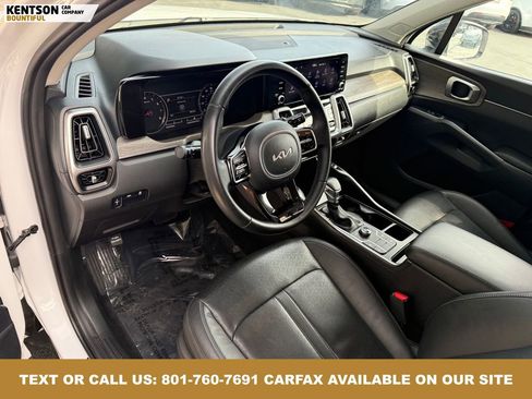 Used 2022 Kia Sorento S image 31