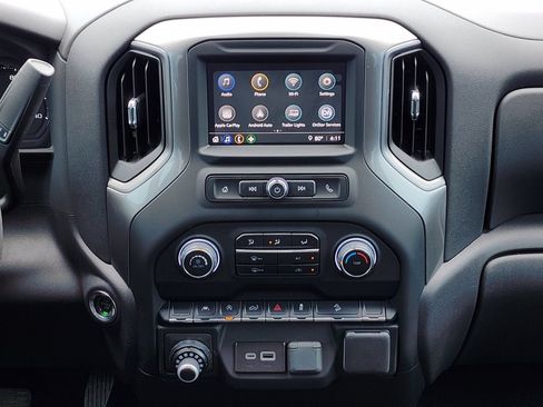 Used 2024 Chevrolet Silverado 1500 Custom Trail Boss w/ Turbomax Blackout Package AWD/4WD image 21