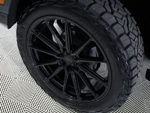 Used 2026 GMC Yukon XL AT4 Ultimate w/ LPO, Floor Liner Package image 49