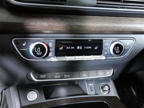 Certified 2023 Audi Q5 2.0T Premium Plus w/ Premium Plus Package image 19