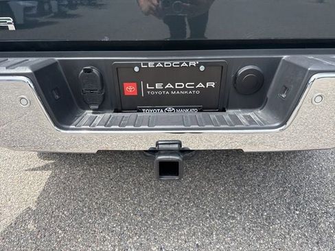 Used 2018 GMC Sierra 1500 SLT AWD/4WD image 13