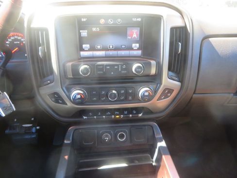 Used 2015 GMC Sierra 1500 Denali w/ Driver Alert Package image 19