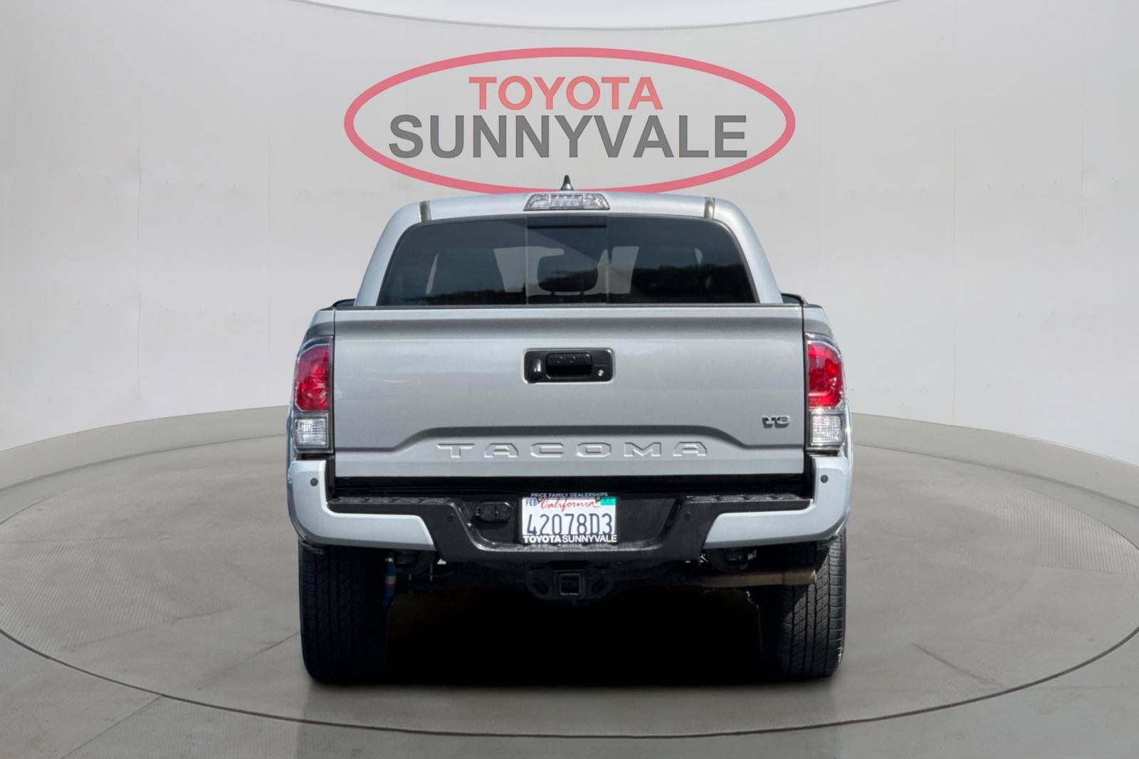 Certified 2021 Toyota Tacoma TRD Sport w/ TRD Premium Sport Package AWD/4WD image 9