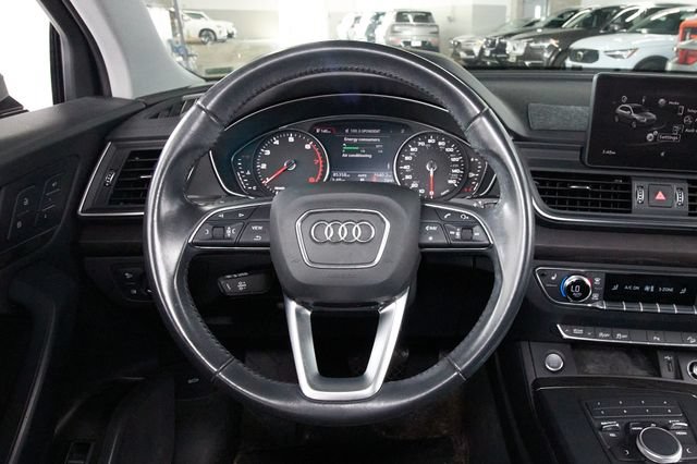 Used 2020 Audi Q5 2.0T Premium w/ Convenience Package AWD/4WD image 9