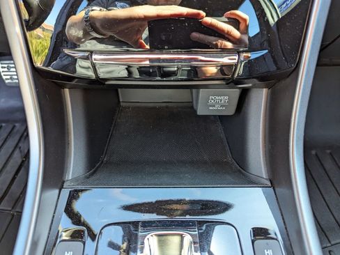 Used 2017 Honda Accord Sport Special Edition image 24