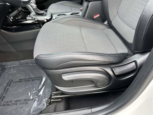 Used 2023 Kia Seltos S w/ Navigation Package image 17