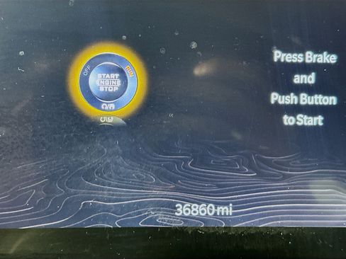 Used 2021 Jeep Grand Cherokee L Laredo image 19