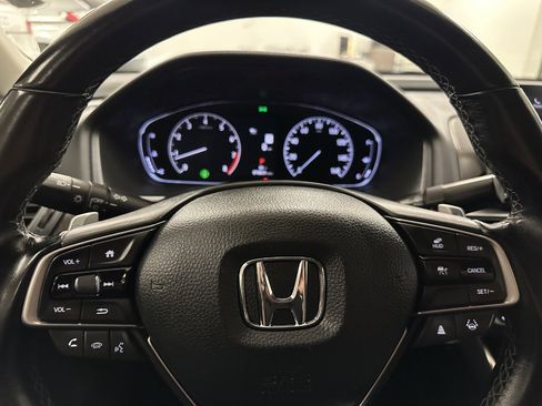 Used 2021 Honda Accord Touring image 59