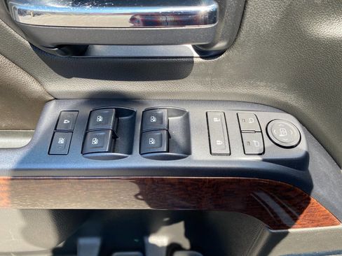 Used 2014 GMC Sierra 1500 SLT w/ Max Trailering Package AWD/4WD image 12