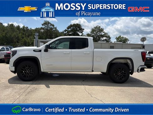 Certified 2025 GMC Sierra 1500 Elevation AWD/4WD image 3