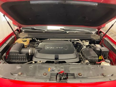 Used 2015 GMC Canyon SLE w/ All-Terrain Package image 32