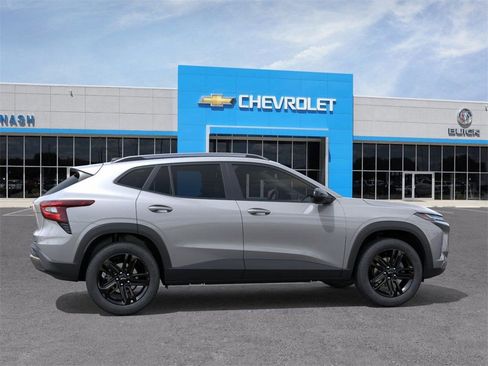 New 2026 Chevrolet Trax ACTIV w/ Driver Confidence Package image 5