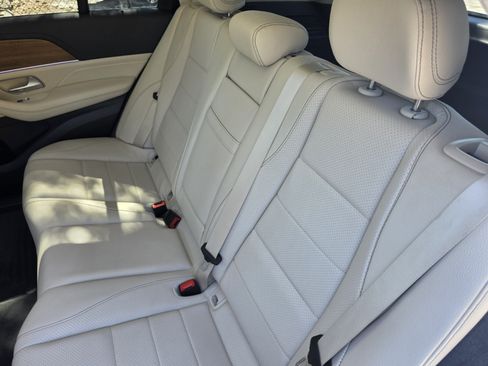 Used 2020 Mercedes-Benz GLE 350 4MATIC image 16